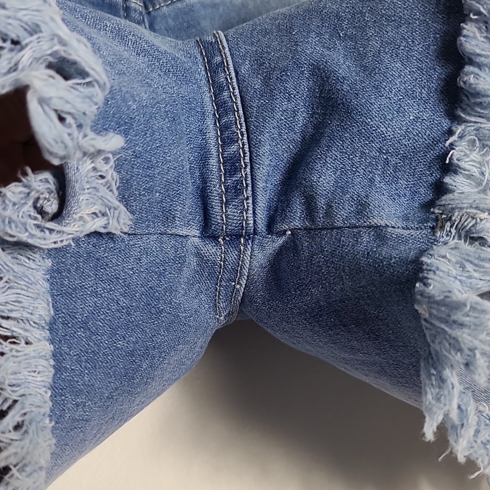 🚨LAST CHANCE🚨LUVAMIA Denim Jean Shorts Frayed Hem High Rise Cotton Size Medium - Picture 11 of 15